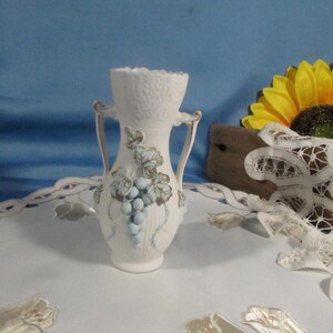 LEFTON FINE CHINA Bud Vase, made in Japan by Lefton, Ceramic 3 inch tall Urn, Romanesque Ceramic Urn made in Japan, Hand Painted with gold p