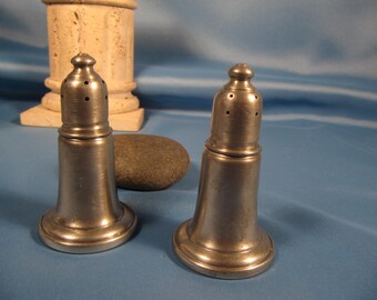 EMPIRE Pewter SALT and Pepper SHakers,glass lined and weighted,pewter salt and pepper souvenir salt and pepper shaker,old world charm shaker