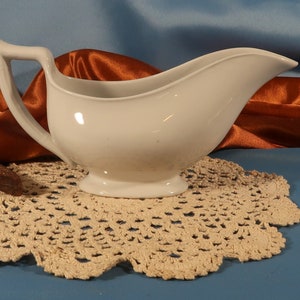 IMPERIAL PORCELAINE OPAQUE Gravy Boat, White Gravy Boat,Gravy Boat, Country Gravy Boat clementson brothers hanley white porcelain vintage wh