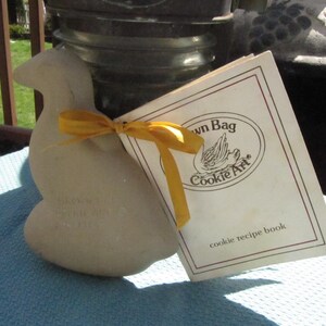 BROWN BAG COOKIE Art, 1984 mold of goose original recipe book