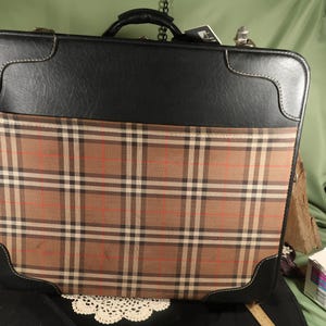 Gainerie R Guichard France Vintage Suitcase, Plaid Retro Suitcase, gage, Travel Suitcase, Old Luggage, Vintage Storage, fun vintage suitcase