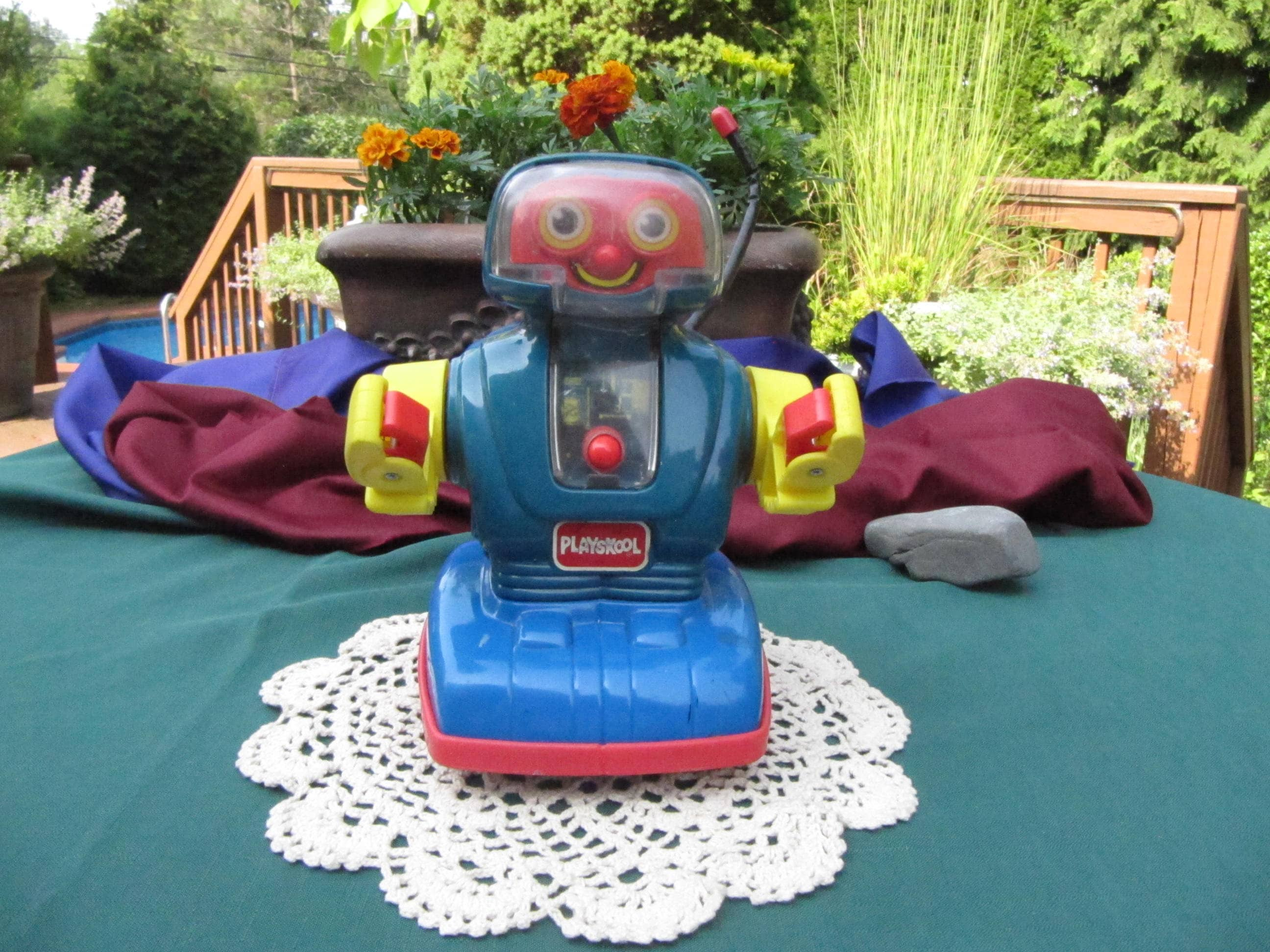 RC Robot by Playskool - The Old Robots Web Site