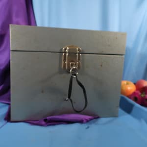 VINTAGE METAL FILE  Box with working lock Climax Metal products Company and original key,Metal Lock Box with handle,Safe Style Lock Box