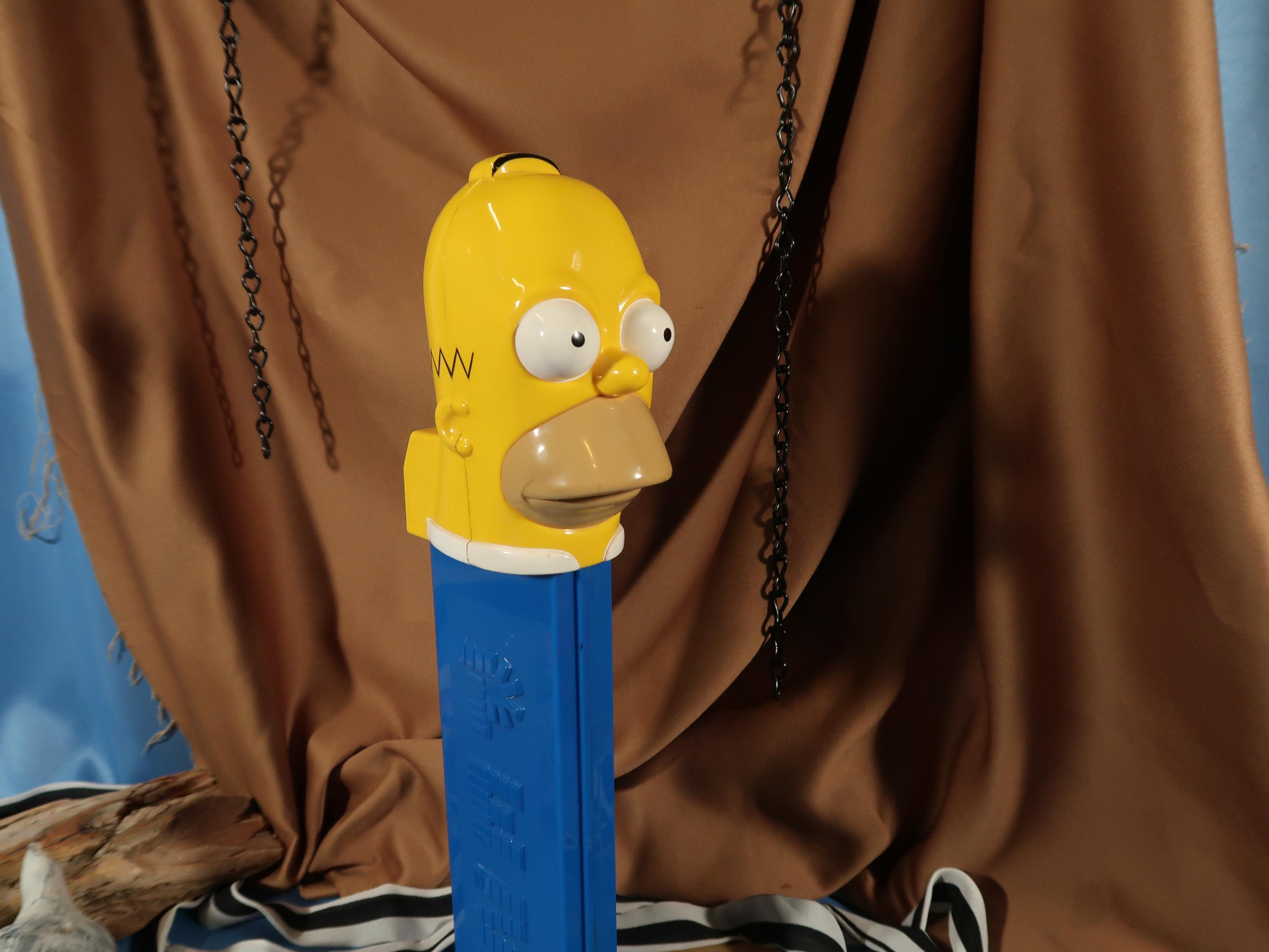 HOMER SIMPSON PEZ, Giant 13 Inch Homer Simpson Vintage Pez