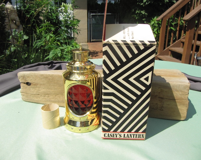 AVON CASEYS LANTERN Leather After Shave Lotion, Classic 1960 to 1970
