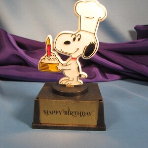 SNOOPY TROPHY VINTAGE, Peanuts Gang Handcrafter by Aviva in Hong Kong Snoopy 5 inh trophy,Happy Birthday From Snoopy Trophy,Birthday Snoopy