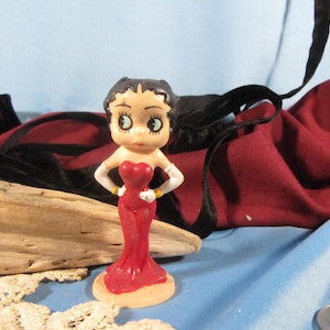 BETTY BOOP VINTAGE 1990 kfS Brand rubber Betty Boop statue figure of betty Boop stands 3 inches tall Betty Boop figurine three inches tall