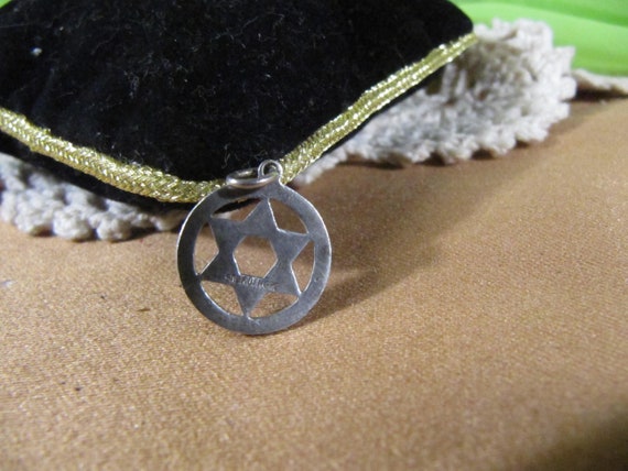 STAR OF DAVID, Sterling Silver Small Star of Pend… - image 3