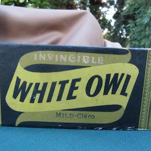 Antique Cigar Box, 1926 White Owl, Vintage Cigar Box Label, Cigarrete Box, Antique Humidor, Cigar Case, Trinket Box, Hinged Cigar Box, Old