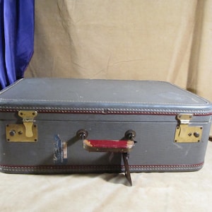 Vintage Suitcase, Retro Suitcase, Small Suitcase, Antique Luggage, Travel Suitcase, Old Luggage, Vintage Storage, Upcycled Suitcase