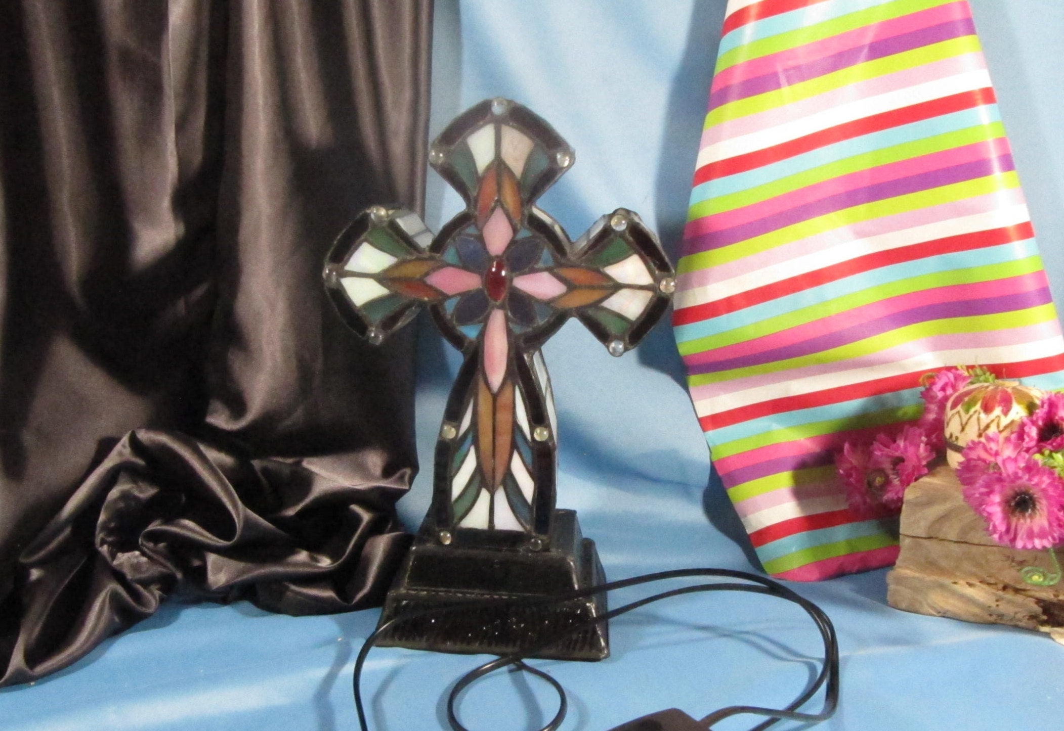 Stained glass cheap cross lamp