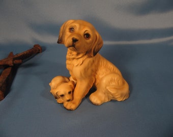 LABRADOR RETRIEVER and PUPPY Figurine, Miniature doggie made of ceramics,Golden Retiver dog with one puppy, Mother Labrador retriever & baby