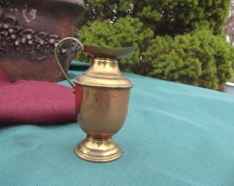 MINIATURE ANTIQUE COPPER Pitcher Urn made in England with Handle Solid Copper Pot, 3 inch tall antique Hammered copper jug, antique copper j