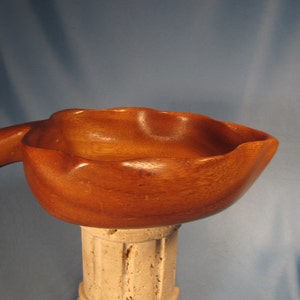 HAWAIIAN MONKEYPOD BOWL