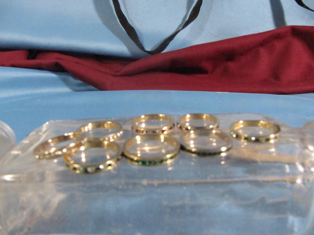 8 RHINESTONE STACKABLE RINGS, Lot of 8 Gold Filled Rhinestone Stackable ...