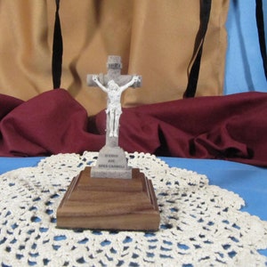 MINIATURE FREE STANDING Antique Crucifix, Inri Wood Cross, Vintage Cross Statue, Wood Carved Antique, Wooden Crucifix, Standing Antique, Wal