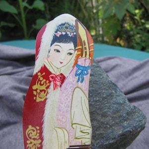 Geisha Wood Hair Comb, Geisha Girl Comb, Japan Geisha Folk Art, Japanese Art Comb, Japan Geisha Girl, Fine Tooth Wood Comb,Hand Painted Comb