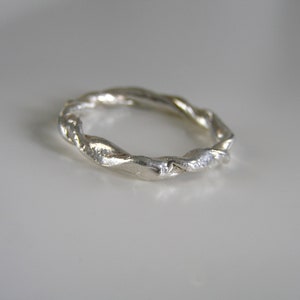 Freeform silver twist ring. Minimalist silver ring. Organic sterling silver ring.