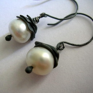 Pearl oxidized silver earrings. Perfect lightweight handmade earrings for everyday wear. Contemporary jewelry image 1