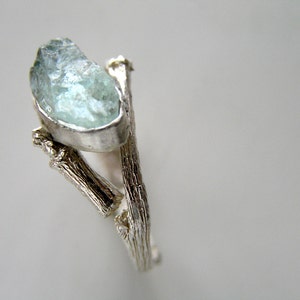 Aquamarine Silver Ring. Rough Aquamarine Twig Ring. MADE TO ORDER.