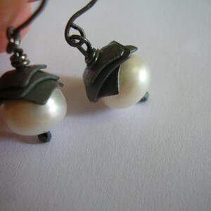 Pearl oxidized silver earrings. Perfect lightweight handmade earrings for everyday wear. Contemporary jewelry image 4