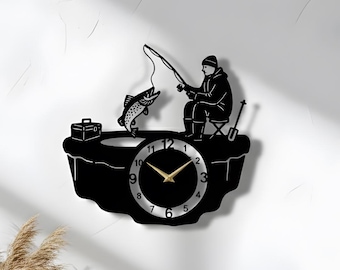 Reloj de pared de metal con diseño de pescador: regalo para amantes de la pesca, decoración de cabaña en el lago, arte de pared para exteriores.