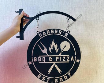 Spersonalizowany metalowy wiszący znak na grilla i pizzę, spersonalizowany metalowy znak na grilla na zewnątrz, znak frontowy do pizzerii, dekoracja wisząca do baru BBQ