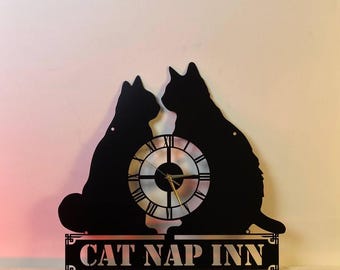 Custom Couple Cat Theme Metal Clock For Wall Decor, Wall Clock Unique for Home Decor and Wall Arts, Personalized Cat Clocks, Cat Lover Gifts