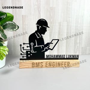 Targa personalizzata in metallo con nome da ingegnere, base in legno, targa personalizzata per scrivania, ufficio, regalo per architetti e ingegneri, targa da scrivania per ufficio