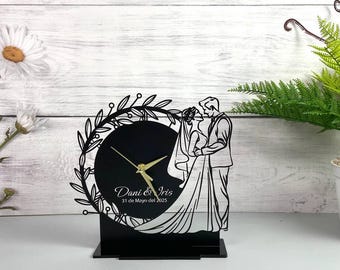 Aangepaste jubileumklok, gepersonaliseerde verjaardag desktopklok met naam paar, jubileumcadeau, klokhuisdecoratie