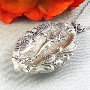 Photo Necklace Woodland Victorian Lady Locket, Vintage Victorian,  Large,  Lady, Gothic, Goddess Woman, Valentine  Locket Necklace Birthday