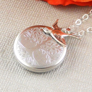 Custom Engraved Photo Sterling Silver Locket, Silver Locket Sterling Silver Necklace Pendant, Family Tree, Wedding Jewelry, Gift for Mom