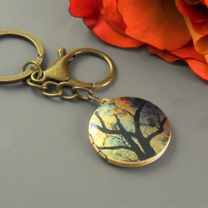 Locket Keychain Old Gold Plated Travelers Necklace Pendant Photo Locket Keychain Locket For Couples Christmas Gift Unisex Gift