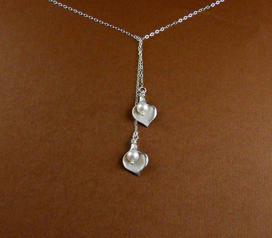 Sterling Silver Calla Lily Lariat Necklace, Swarovski Pearl Charm - Etsy