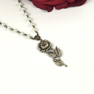Vintage Jewelry - Art Deco Necklace - Vintage Necklace - Flower Necklace - Statement - Necklace Brass - Art Nouveau Inspired - Pearls