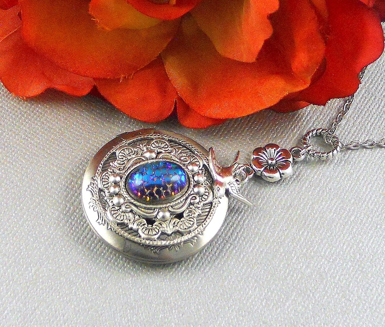 Victorian Stone Locket, Silver, Silver Locket, Bird, Sparrow, Bird Locket, Birthstone, Flower Locket Necklace Luna image 2