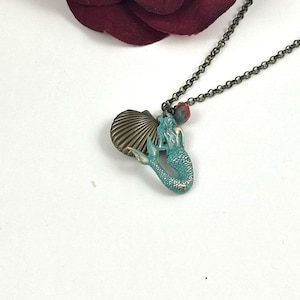 Shell Locket Necklace, Summer Jewelry, Siren Pendant, Mermaid Jewelry for Her, Locket Jewelry, Gift for Her, Minimalist, Turquoise