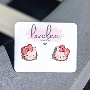 Kawaii Kitty Stud Earrings: Hypoallergenic Gift for Girls