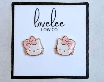Kawaii Kitty Stud Earrings: Hypoallergenic Gift for Girls