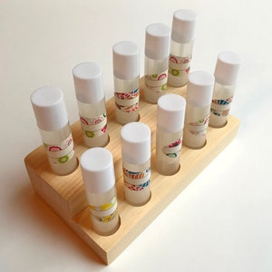 Holz Lippenbalsam Tube Halter Multi Level Lippenbalsam Display Halter Holz Lippenbalsam Halter Display 2-Tier-Lip Balm Tube Display