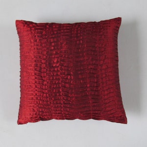 deep red pillow. Marron  pleated pillow.  Decorative pintuck cushion cover. Luxury pillow wedding decor  Festive pillow.  Custom made.