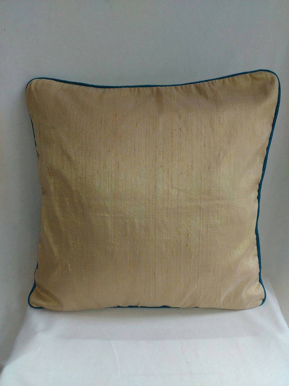 White Pillow Covers for Staffing, Cushion Inserts Covers. Custom Made With  Zipper Closure. Brought With Comfyheaven Pillows Cover Only. 