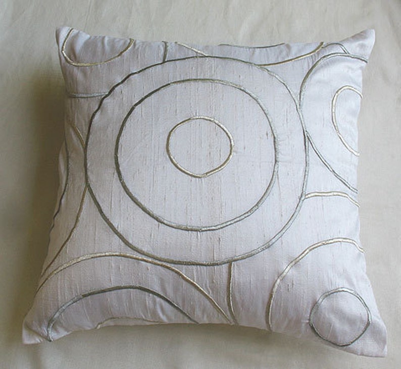 White Dupioni Silk Pillow Cover With Circle Design Embroidered Etsy