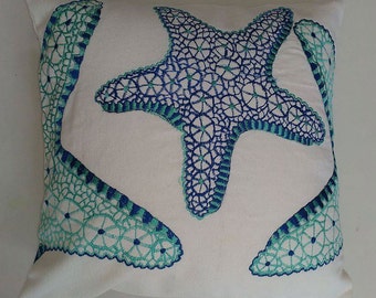 sea pillow. star fish pillow. coastal pillow. throw pillow. decorative pillow. 12x12 inches