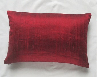 Deep red oblong silk  pillow cover. Decorative dupioni silk pillow. Deep red cushion cover. Luxury rectangular pillow. Custom made.