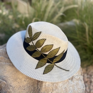 Painted Panama Hat - Etsy display picture 1