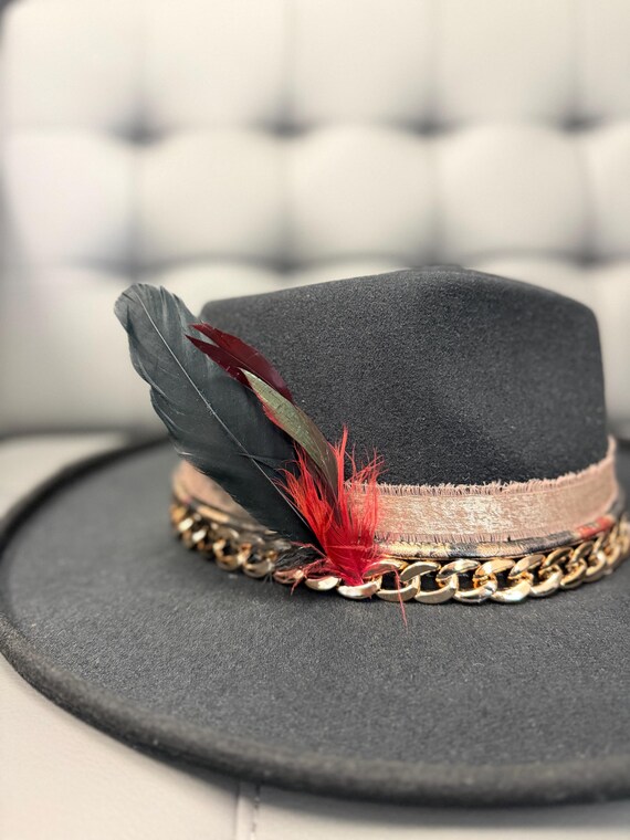Handmade Fedora Hat: Custom Women display picture 1
