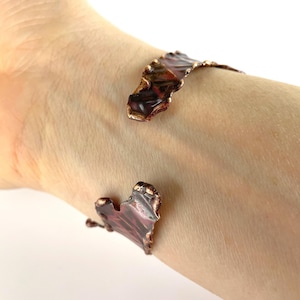 Carte de la Géorgie, en cuivre, bracelet manchette en cuivre, cadeau fait main pour femme géorgienne, bracelet fait main au format femme, cadeau mode