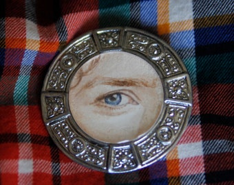 Outlander Hand-Painted Lover's Eye Miniature Brooch Original Painting Jamie Fraser Silver Necklace Pendant Celtic
