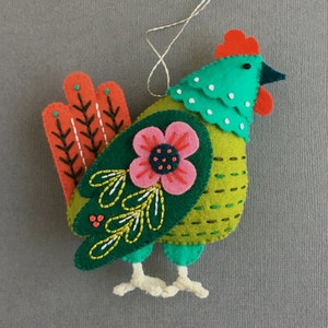 French Hen PDF pattern for a hand sewn wool felt ornament image 4